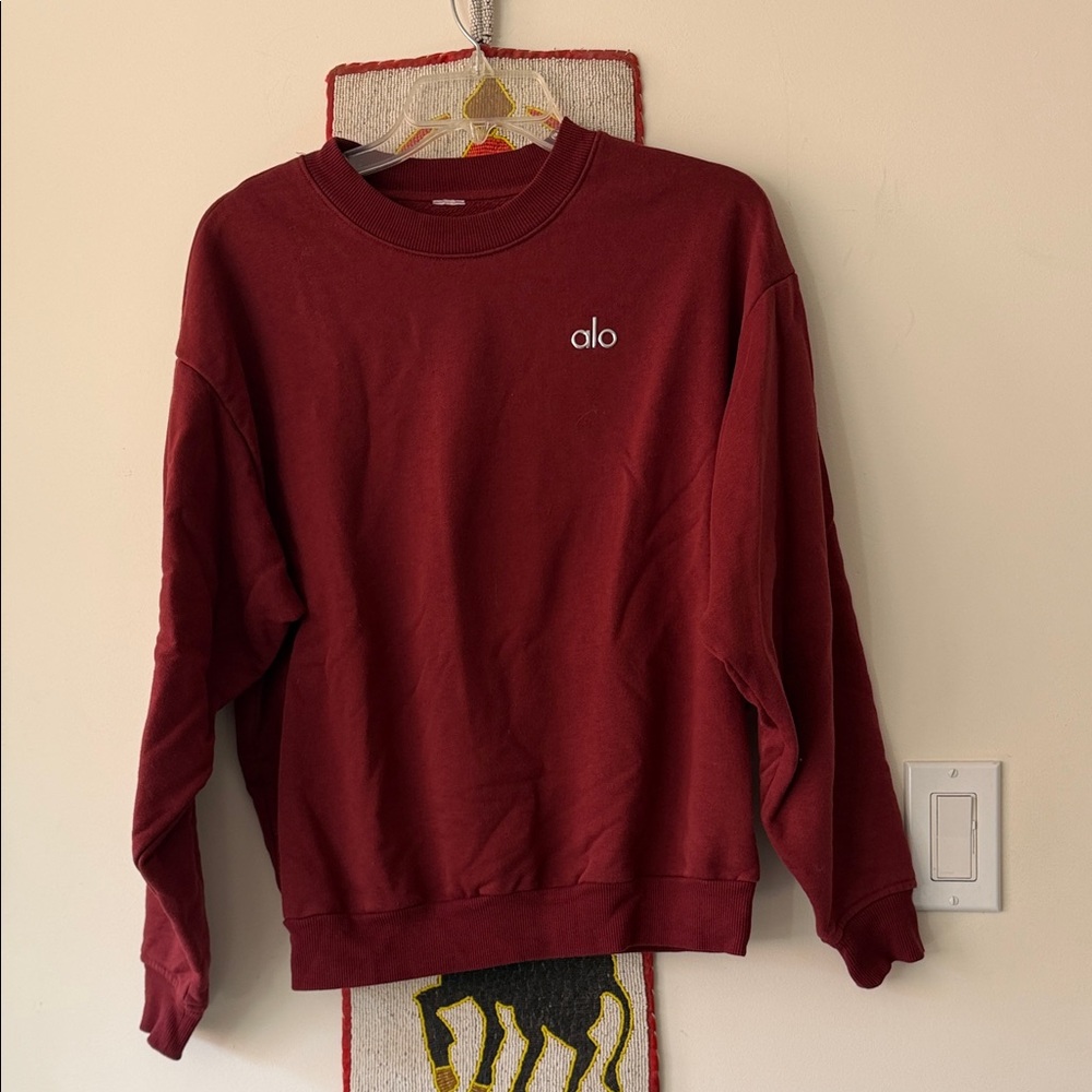 Gorgeous “ALO” very warm Sweatshirt